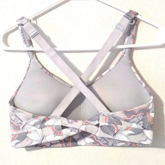 VICTORIA'S SECRET SPORT Butterfly Print Sports Bra Size XS - Picture 4 of 7